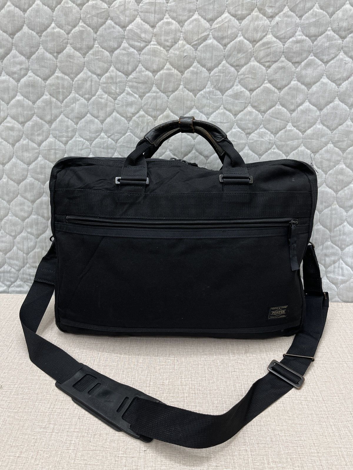 Porter 🔥🔥🔥ARCHIVE VTG PORTER MESSENGER BAG Size ONE SIZE - 1 Thumbnail