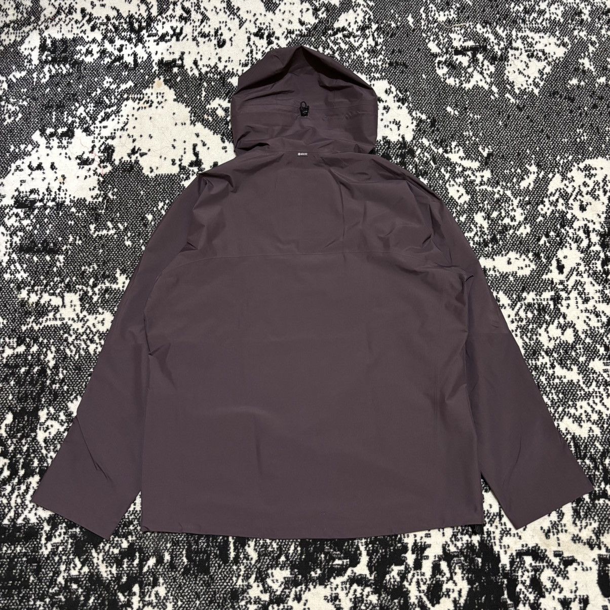 thisisneverthat THISISNEVERTHAT GORE-TEX PACLITE PULLOVER DRAK PURLE Size US L / EU 52-54 / 3 - 4 Thumbnail