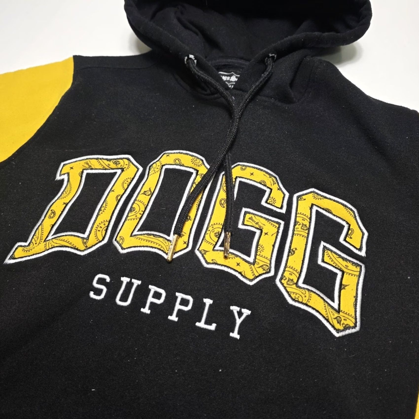 Vintage Dogg Supply Snoop Dogg Hoodie Men XS Black Yellow White Logo Embroidered Hooded Pullover Long Sleeve Regular Fit Machine Washable Size US XS / EU 42 / 0 - 3 Thumbnail