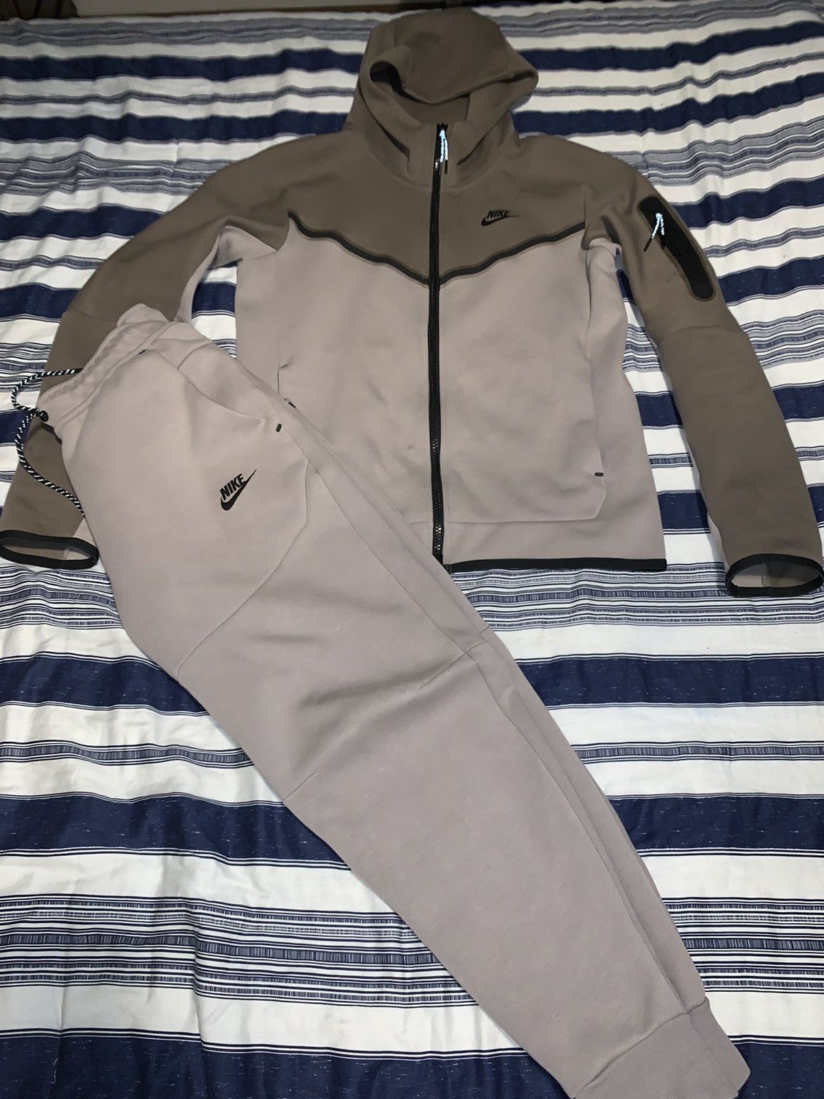 image of Nike Tracksuit in Black, Men's (Size Small)