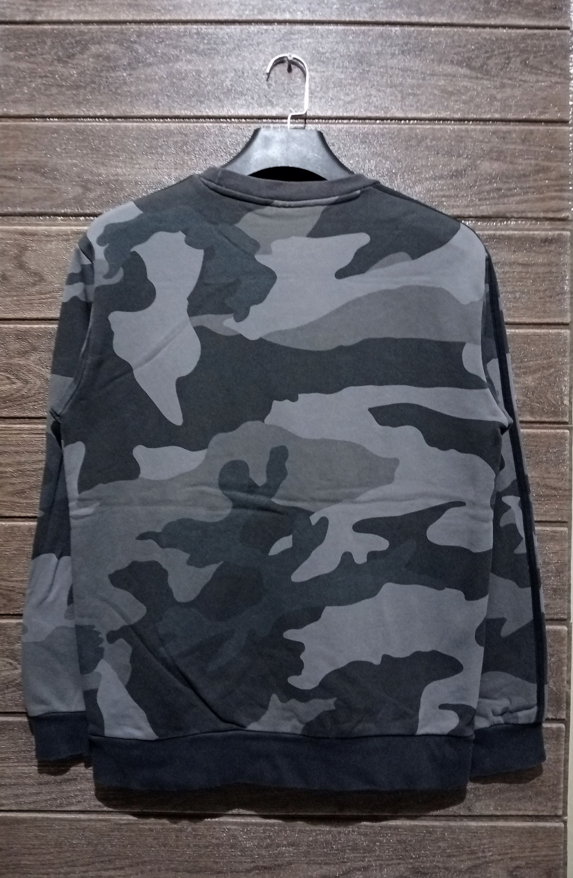 Adidas Adidas Camo Crewneck Sweatshirt Very Rare Size US M / EU 48-50 / 2 - 11 Thumbnail