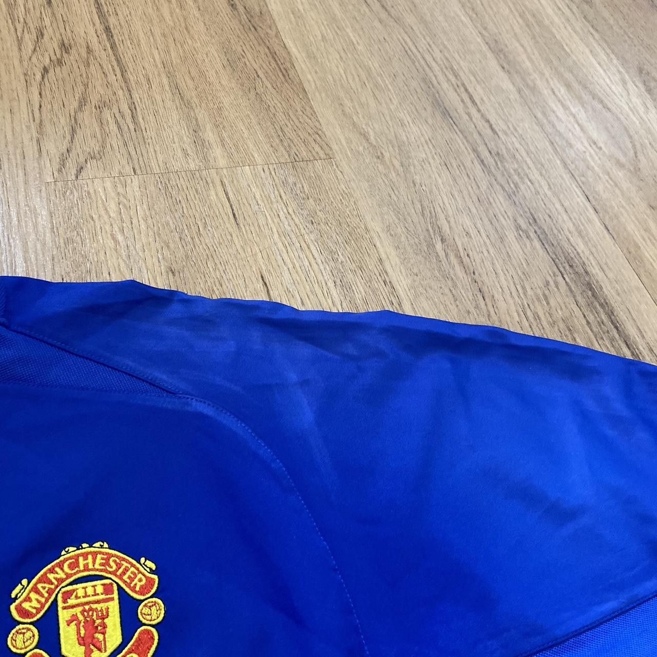 Nike 2003-05 Manchester United Nike Away Premier Size US S / EU 44-46 / 1 - 8 Thumbnail