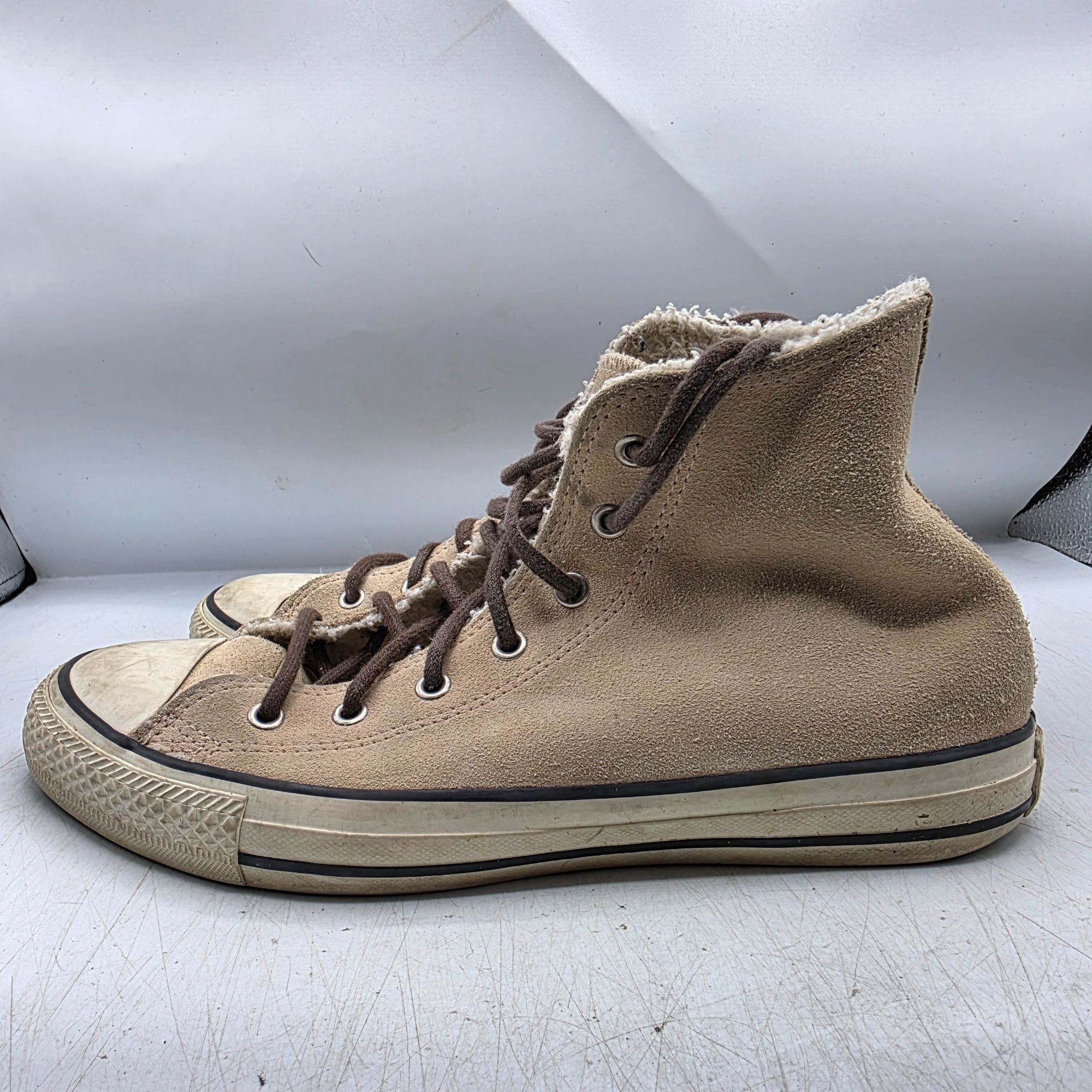 Converse Converse Sherpa Chuck Taylor Womens Size 7 Light Bisque Egre Size US 7 / IT 37 - 12 Thumbnail