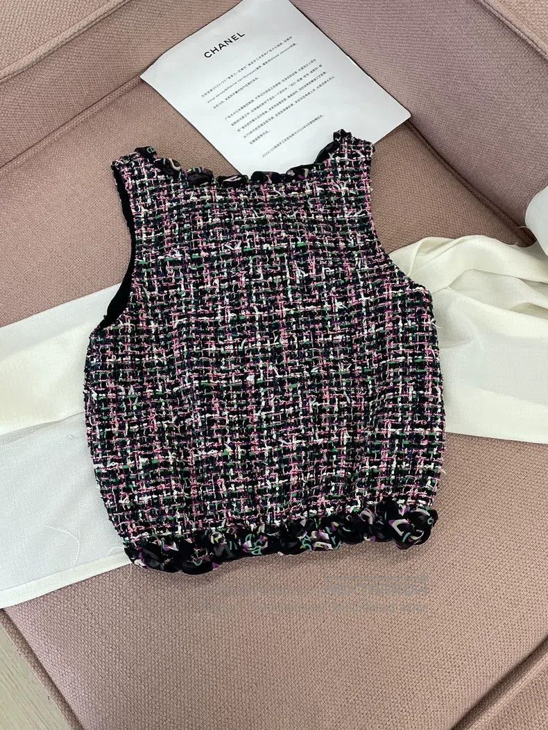 Chanel Chanel Colored tweed tie vest sleeveless Size XS / US 0-2 / IT 36-38 - 2 Thumbnail