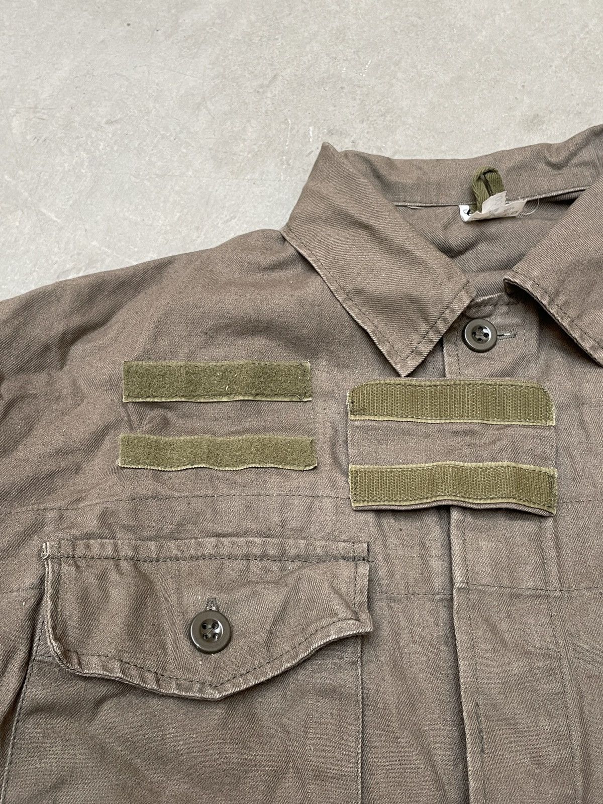 Vintage Vintage Military Utility Field Shirt 2004 Brown Cotton Sz. L Size US L / EU 52-54 / 3 - 3 Thumbnail