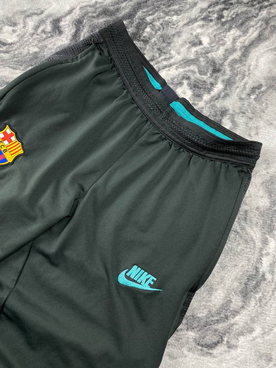 Nike Nike Barcelona 1/4 Zip Tracksuit Drill Top And Pants Size US S / EU 44-46 / 1 - 14 Thumbnail