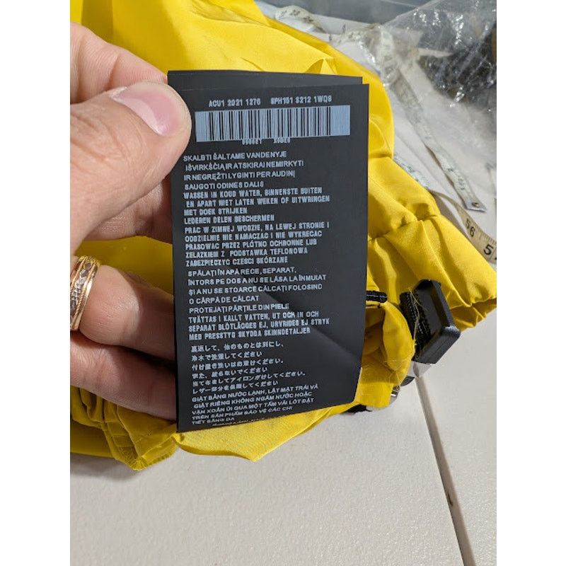 Prada o1rshd1 Re-Nylon Piuma Trousers in Yellow Size US 30 / EU 46 - 21 Thumbnail