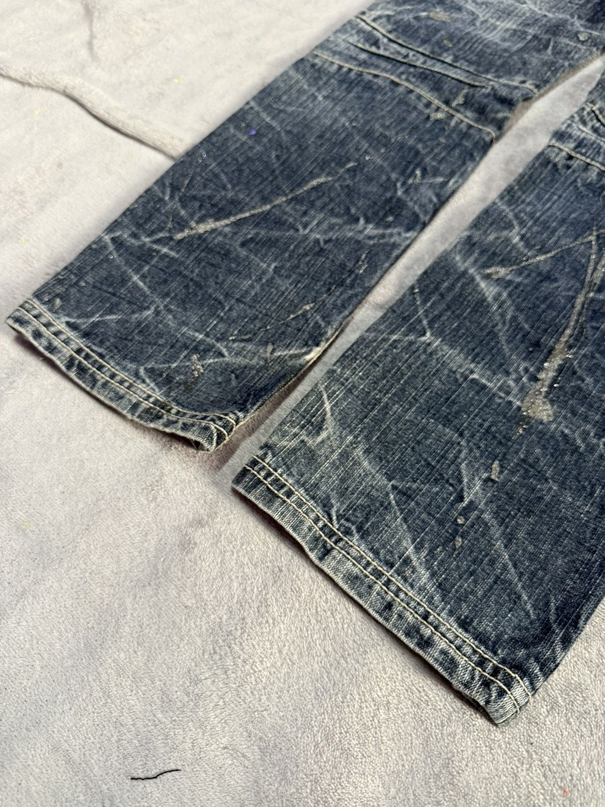 5351 POUR LES HOMMES × Japanese Brand × Le Grande Bleu (L.G.B.) Ba-Tsu Studio Kevlar Paint glitter Heavy Wash Jeans Size US 27 - 18 Thumbnail