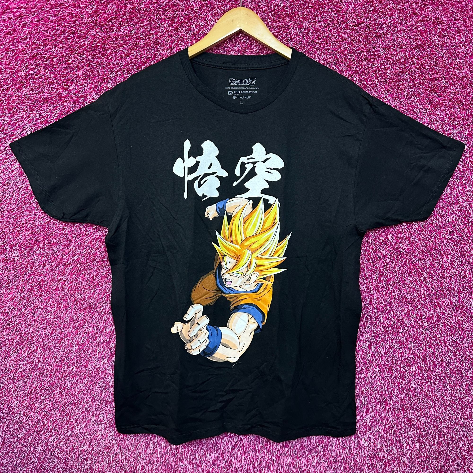 Anime Dragon Ball Z Super Saiyan Goku and the 7 Dragon Balls Tee L Size US L / EU 52-54 / 3 - 3 Thumbnail