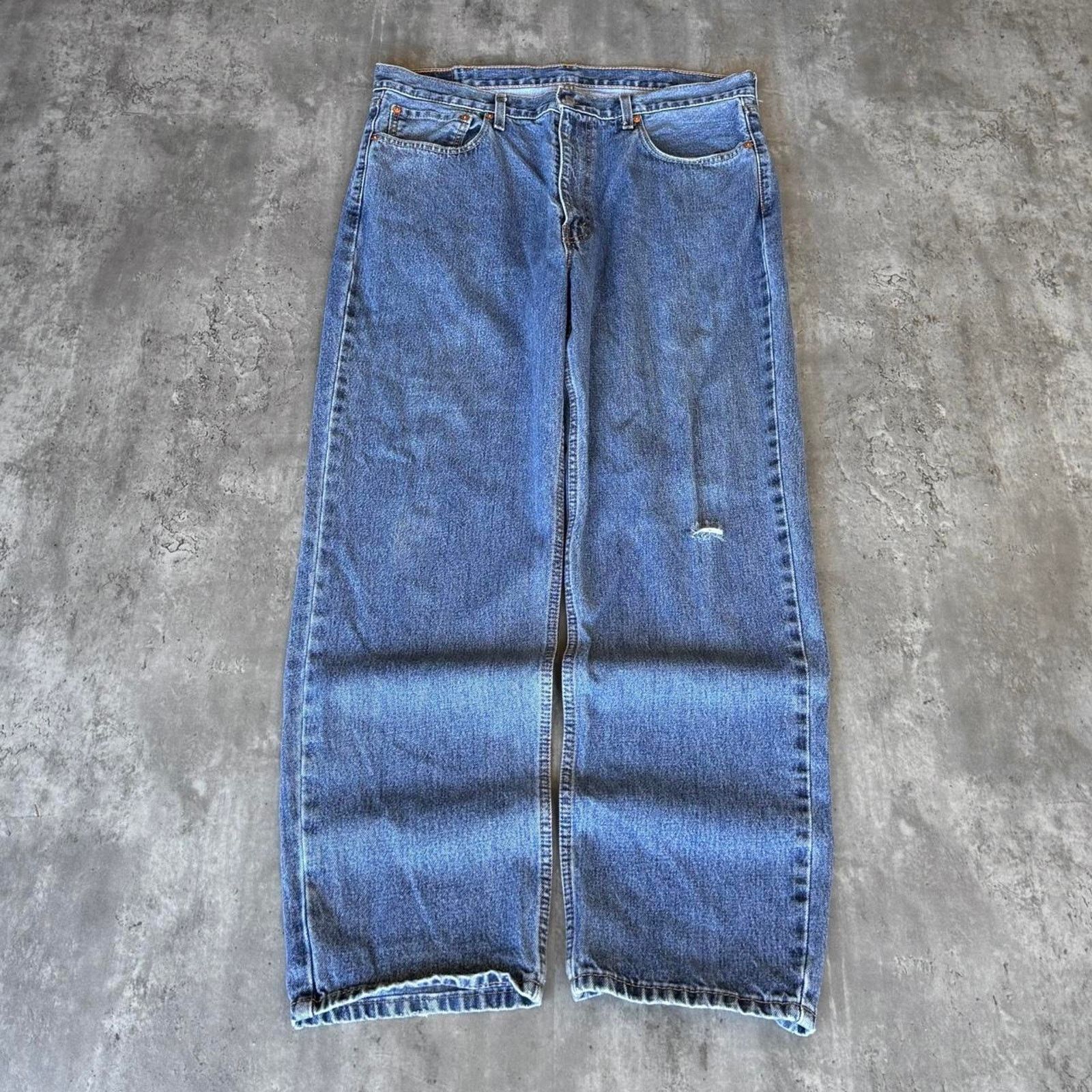 Levi's × Levi's Vintage Clothing Levi’s 550 Relaxed Fit Essential Blue Denim Jeans Size US 38 / EU 54 - 2 Thumbnail
