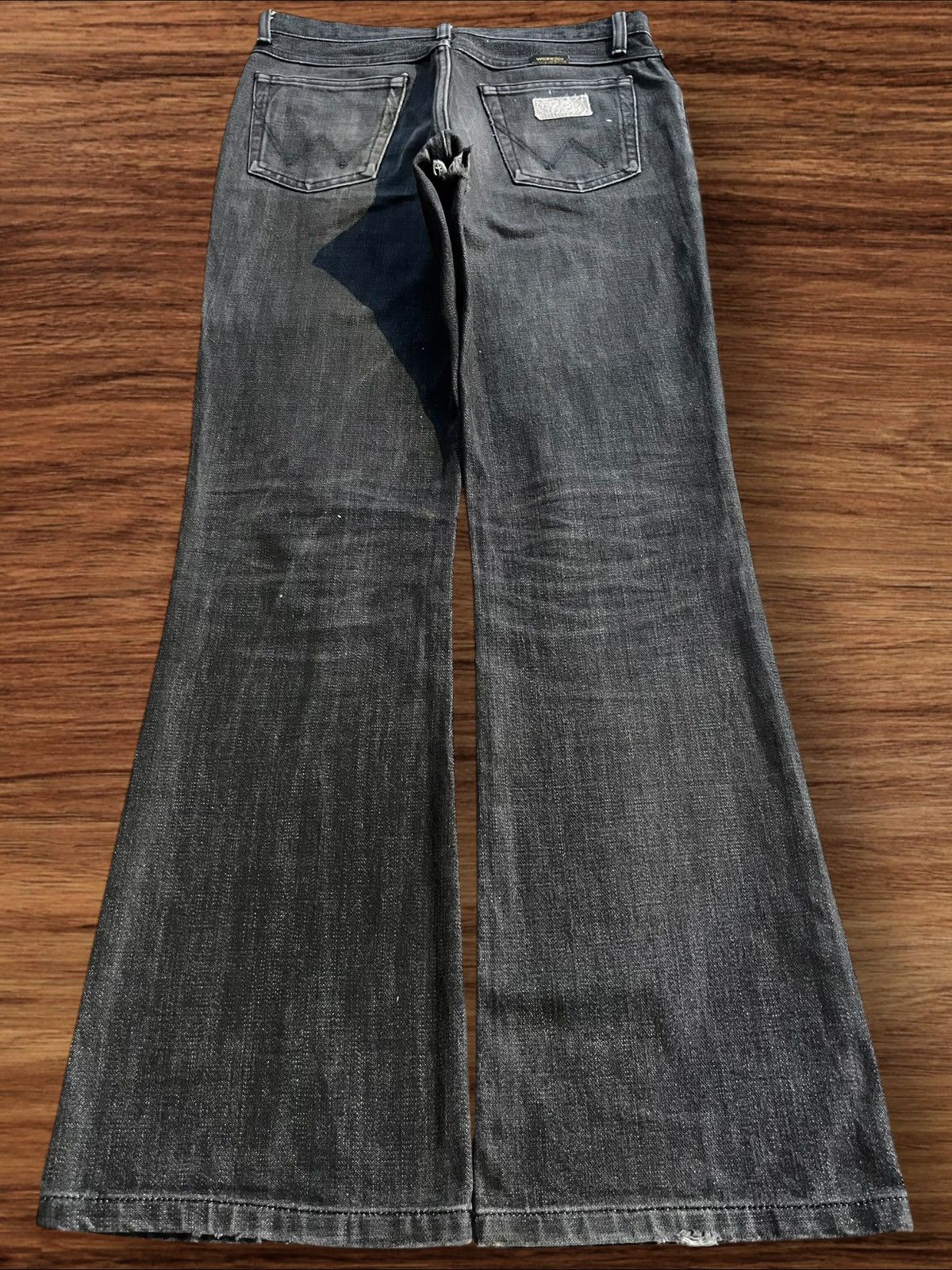 Wrangler Vintage Wrangler Made in Usa Black Wash Mid Rise Flare Jeans Size US 30 / EU 46 - 2 Thumbnail