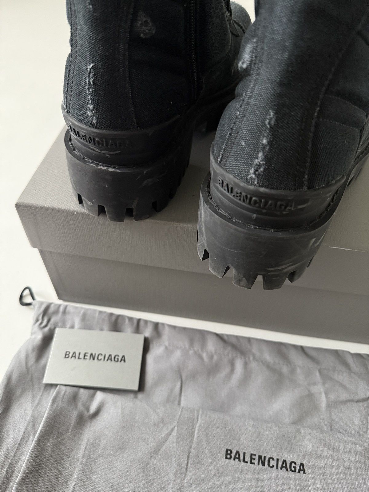 Balenciaga Combat Strike Boot Size 42 Size US 9 / EU 42 - 12 Thumbnail