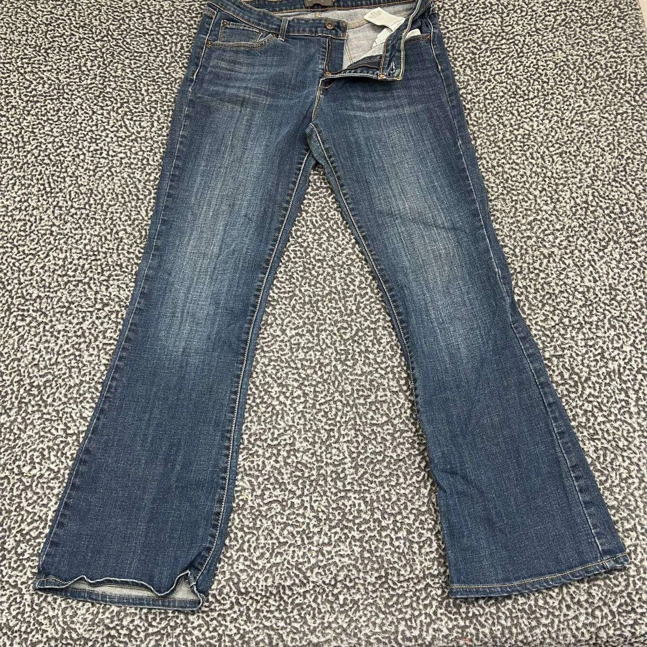 Levi's Levi's Jeans Women 12/31 Classic Bootcut Denim Pants 32x31 Size 32" / US 10 / IT 46 - 1 Thumbnail
