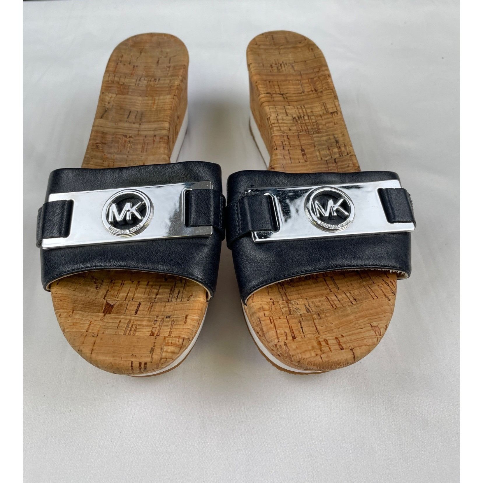 Michael Kors Michael Kors Women's Black Leather Logo Shoes/Sandals Heels Size US 7 / IT 37 - 3 Thumbnail