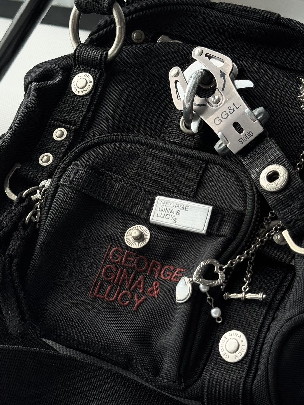 George Gina & Lucy Very Rare George Gina & lucy Y2k Alyx Bag Crossbody Handbag Size ONE SIZE - 9 Thumbnail