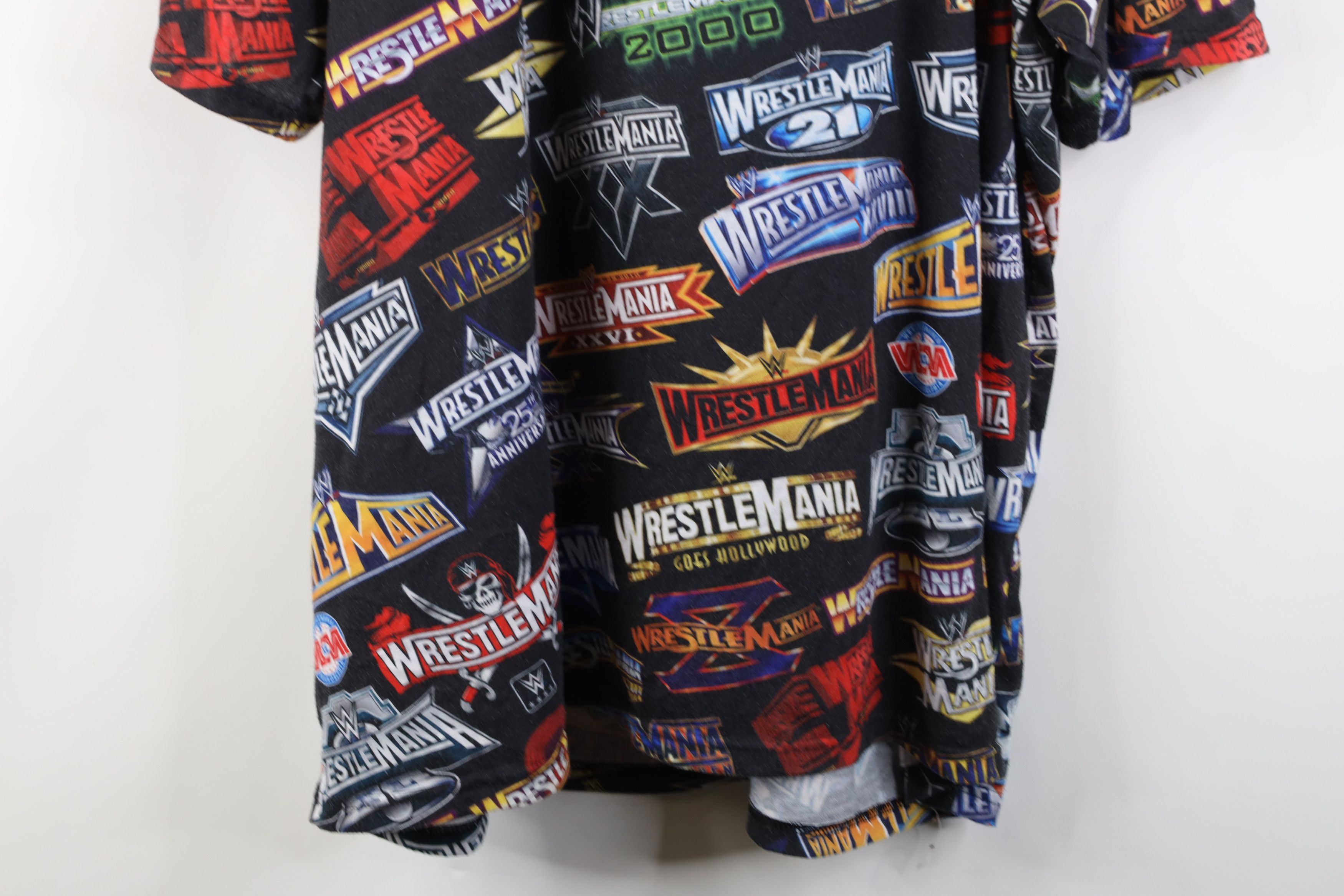 Vintage Vintage Y2K WWE WWF Wrestling Wrestlemania All Print T-Shirt Size US XXL / EU 58 / 5 - 12 Thumbnail
