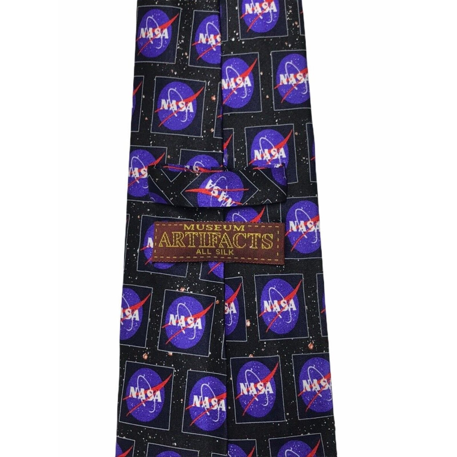Vintage Museum Artifacts NASA Logo 100% Silk Vintage Novelty NeckTie Size ONE SIZE - 3 Thumbnail