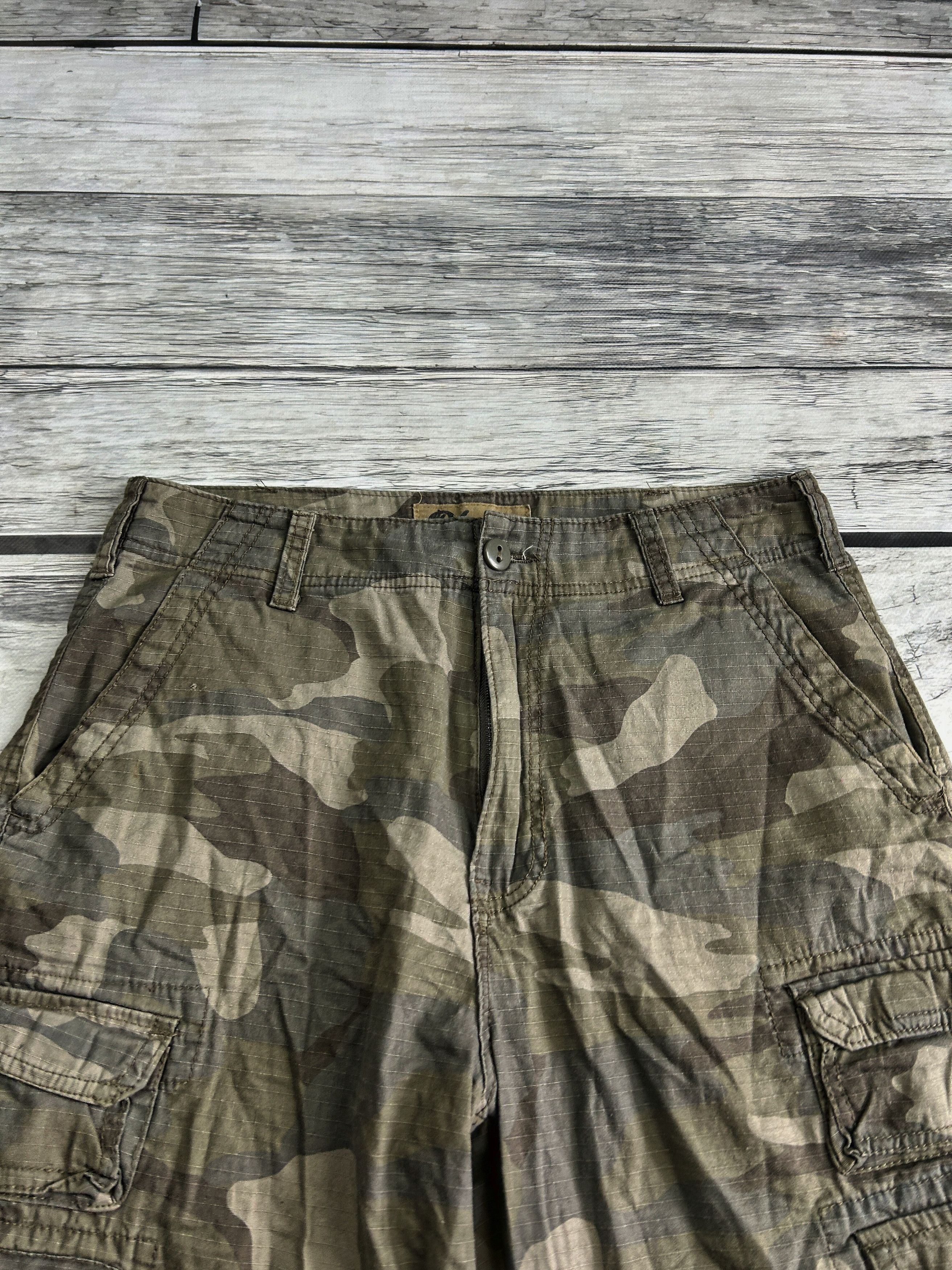 Japanese Brand VTG STREETWEAR MILITARY BALENCIAGA JUNYA YOHJI STYLE SHORTS Size US 32 / EU 48 - 3 Thumbnail