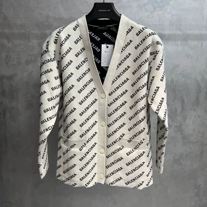 Balenciaga Balenciaga latest white letter logo inlaid single row butto Size US S / EU 44-46 / 1 - 1 Thumbnail