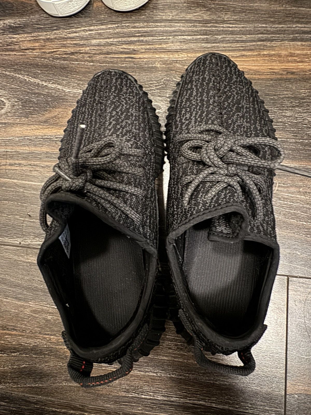 Adidas Yeezy pirate black size 7.5 Size US 7.5 / EU 40-41 - 6 Thumbnail