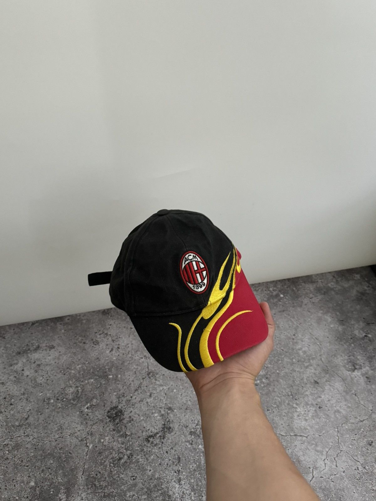 Vintage Vintage football Milan FC cap hats Size ONE SIZE - 8 Thumbnail