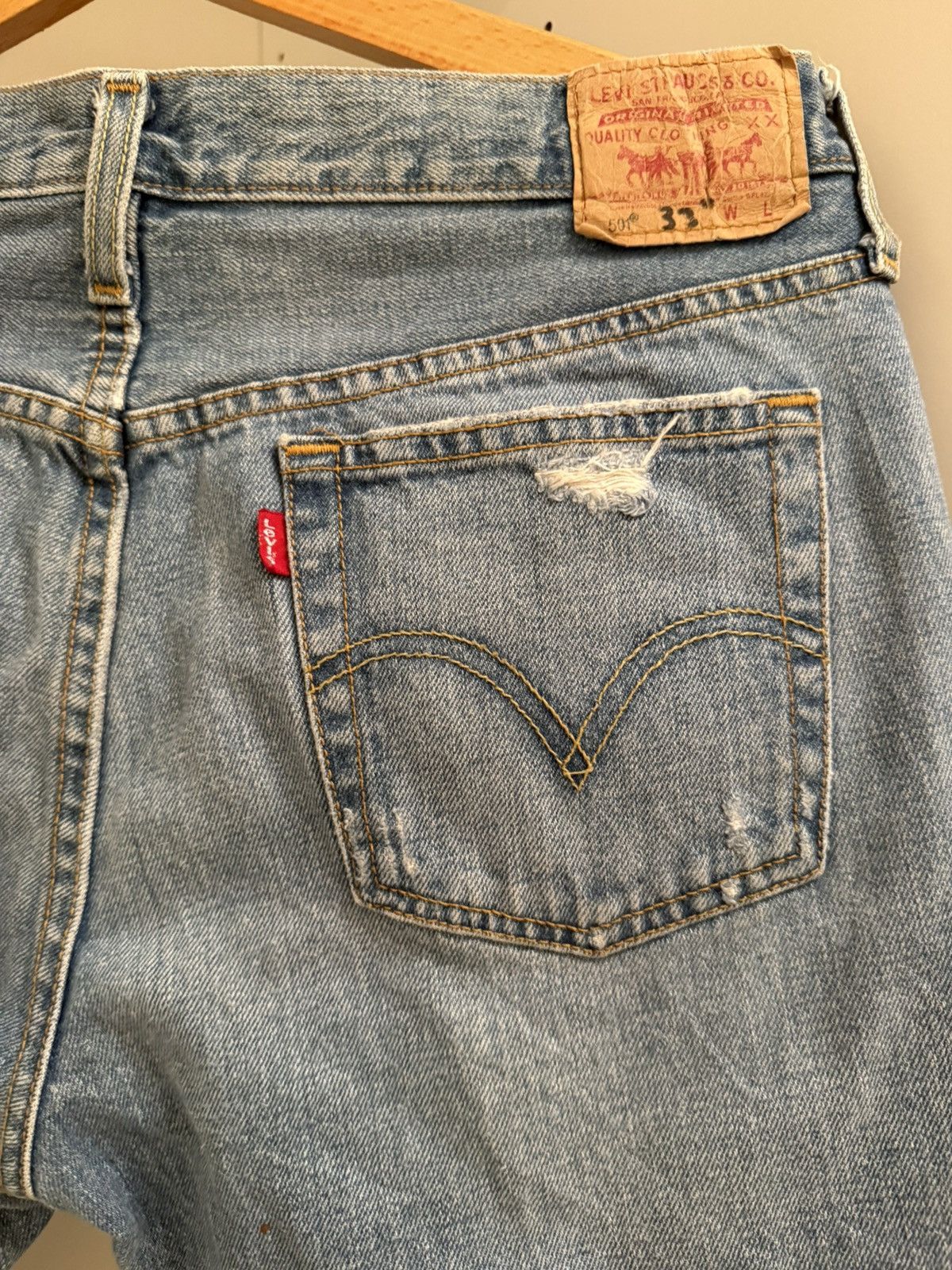 Levi's Vintage Clothing Kanye West & Drake Free Hoover Vintage Denim – Size 33 Size US 33 - 4 Thumbnail