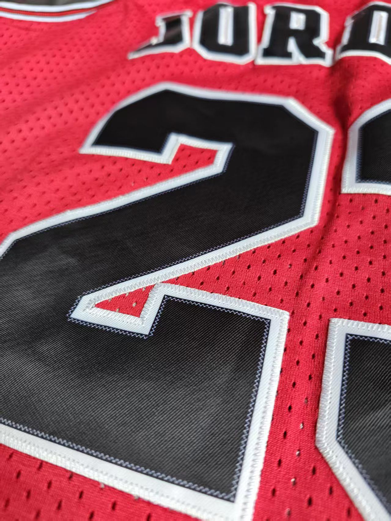 NBA #23 Michael Jordan Jersey Bulls 1997 98 Size US L / EU 52-54 / 3 - 3 Thumbnail