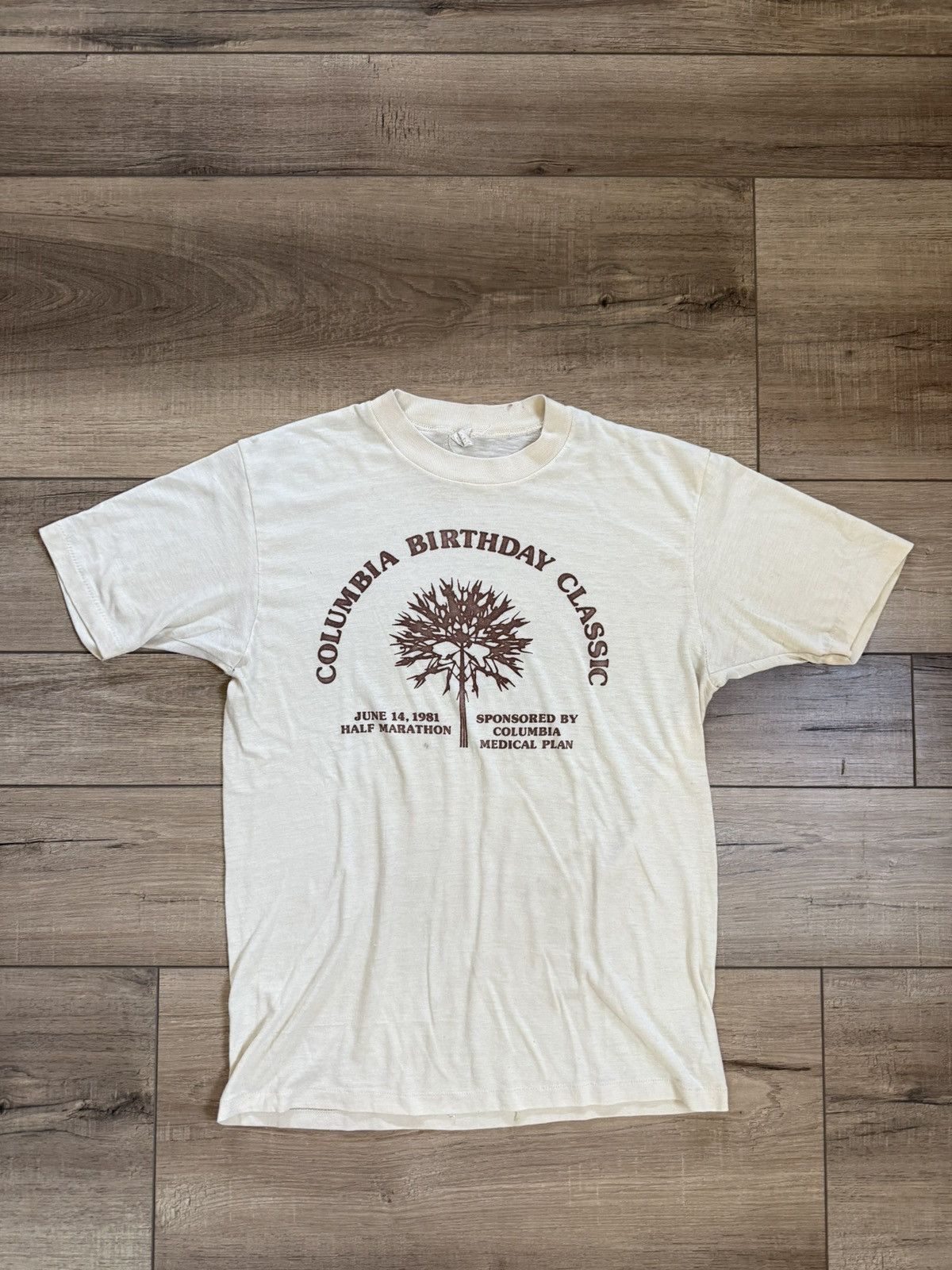 Vintage 1981 Columbia Marathon T-Shirt Size US M / EU 48-50 / 2 - 1 Thumbnail