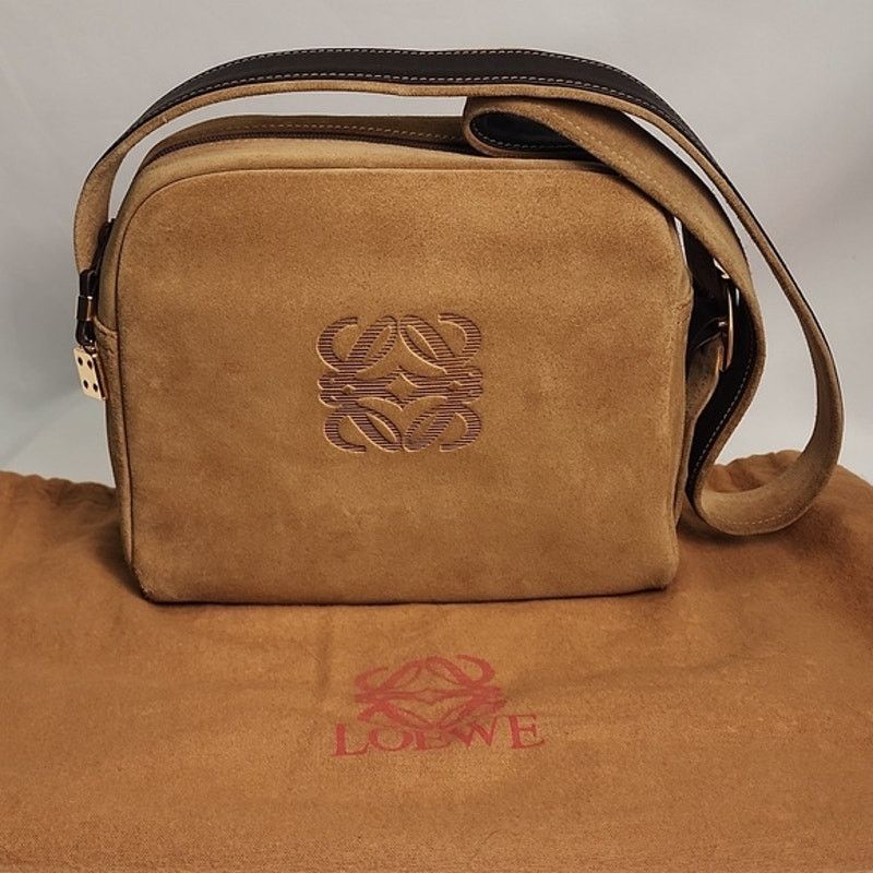 Loewe Loewe Anagram Tan Suede Shoulder Bag w/ dust bag Size ONE SIZE - 6 Thumbnail