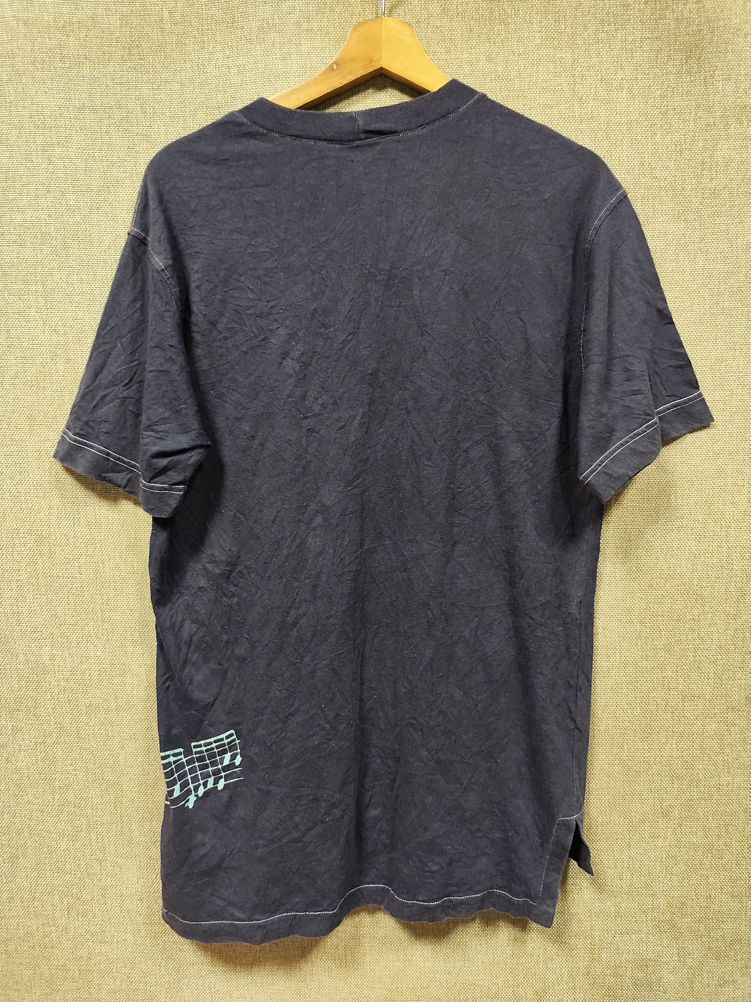 United Colors Of Benetton World Music United Colours Of Benetton Tee Size US M / EU 48-50 / 2 - 2 Thumbnail