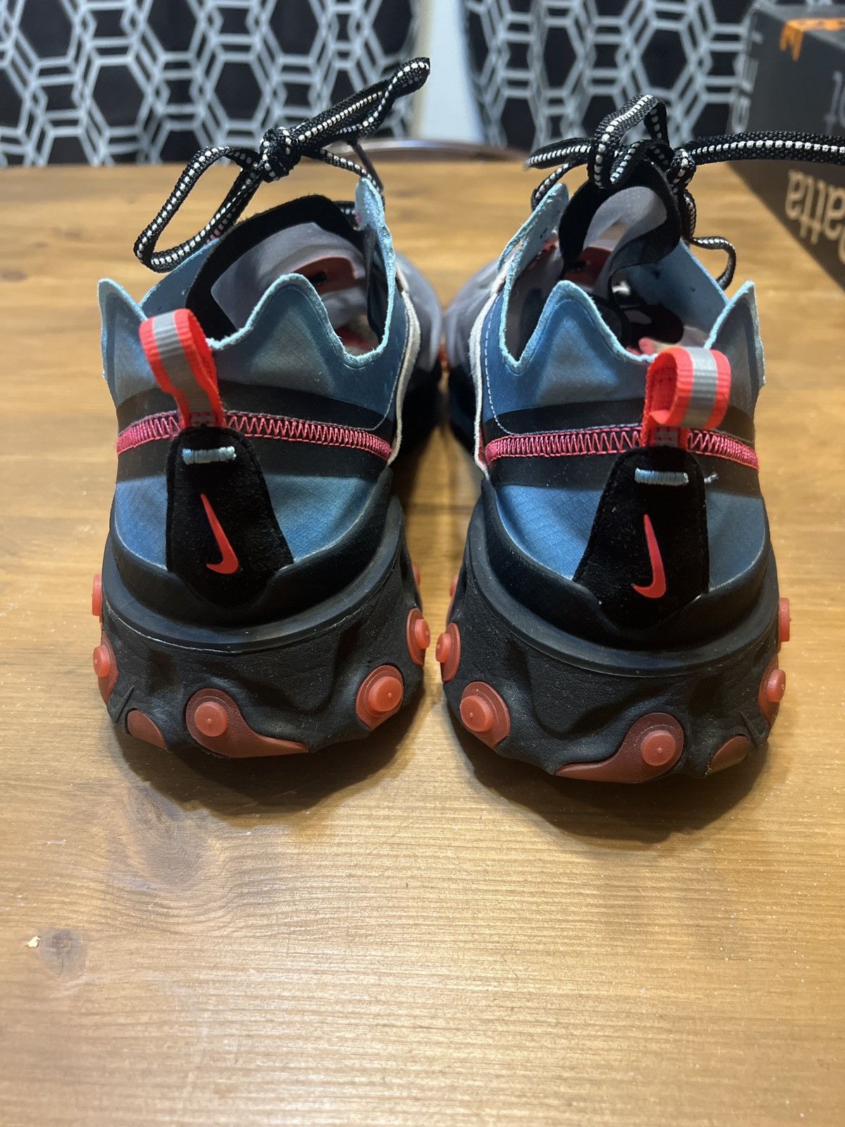 Nike Nike React Element 87 Size US 13 / EU 46 - 8 Thumbnail
