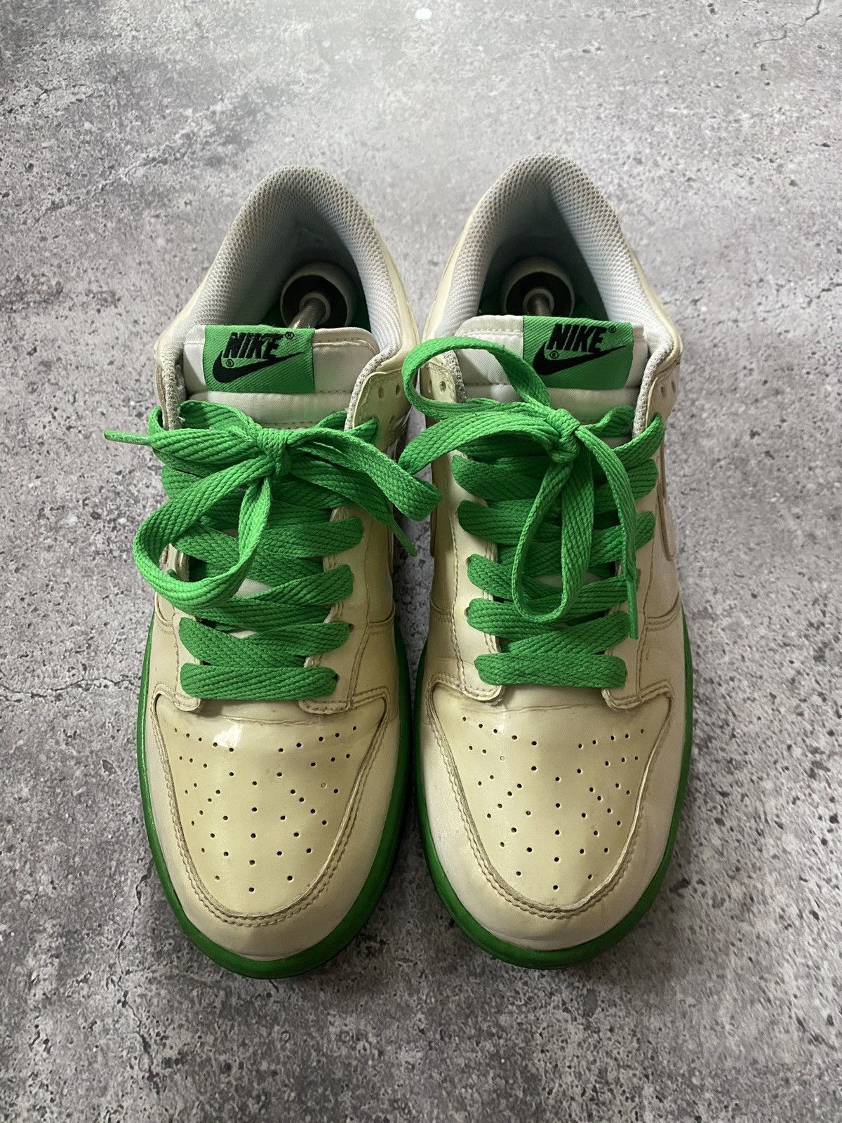 Nike × Vintage RARE Nike Dunk Low CL Patent Leather 2009 Size US 9.5 / EU 42-43 - 2 Thumbnail