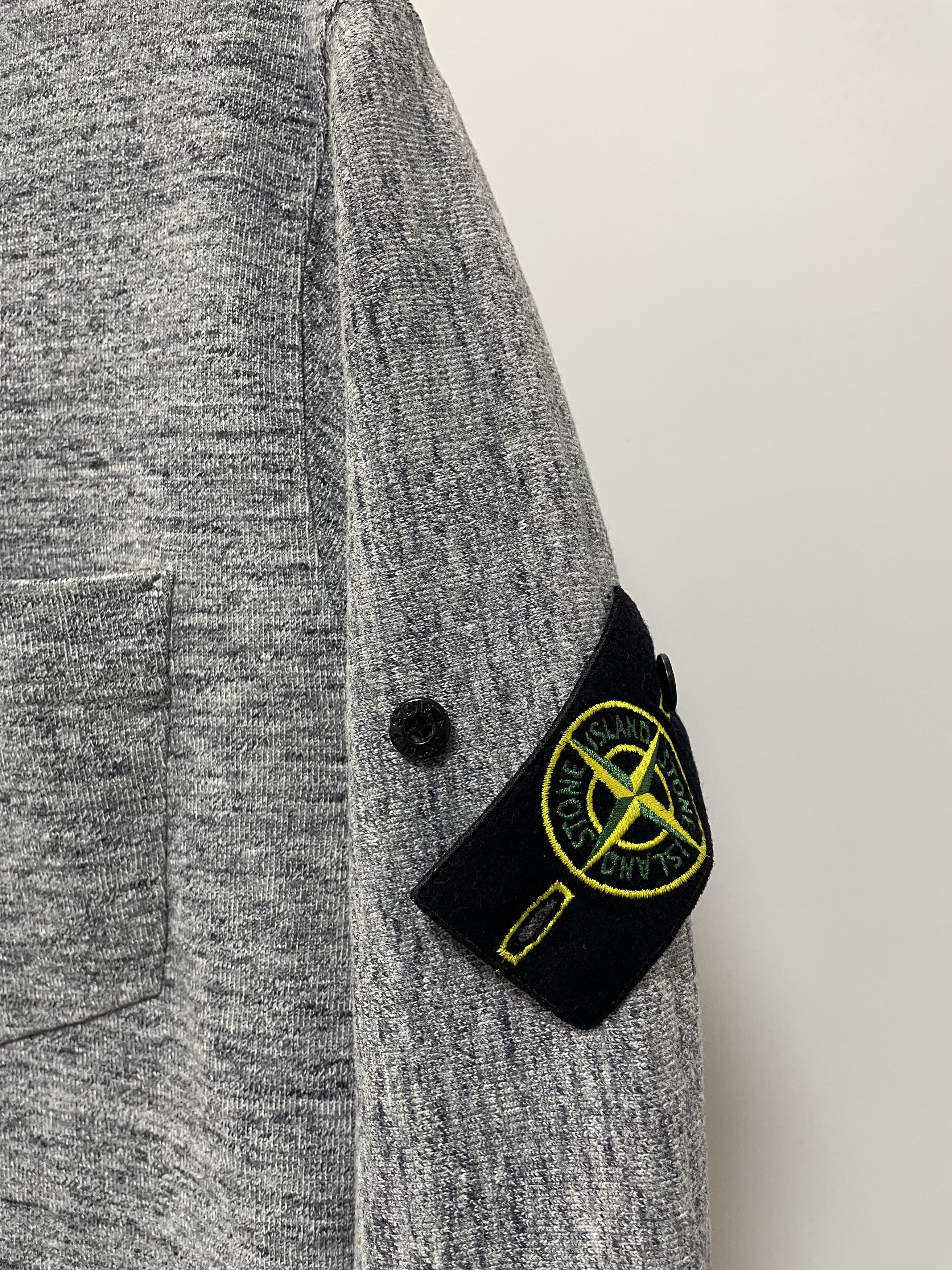 Stone Island STONE ISLAND Sweatshirt Pocket Big Logo Crewneck Sweater Size US L / EU 52-54 / 3 - 7 Thumbnail