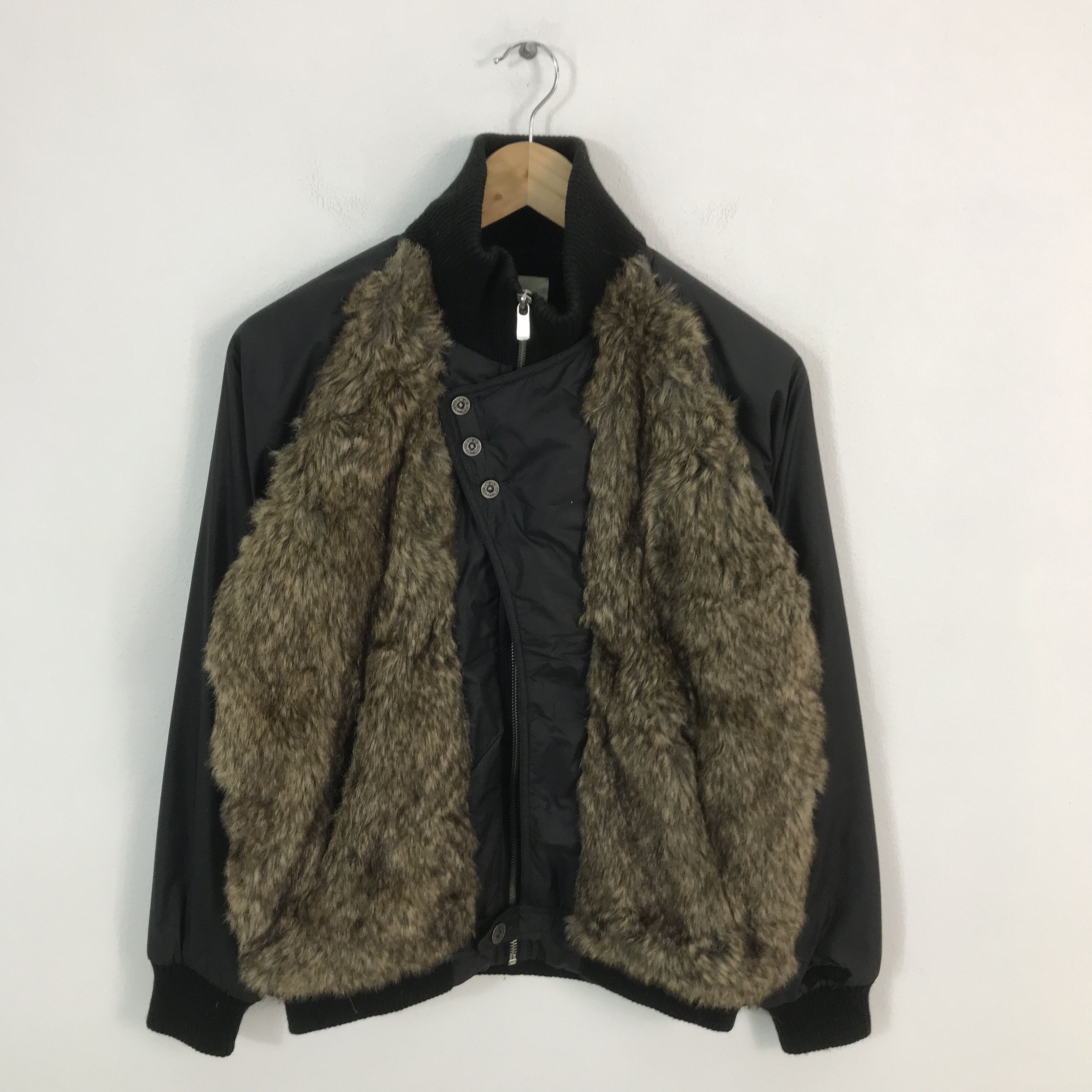 Diesel Vintage Diesel Fur Design jacket Winter style Size US XS / EU 42 / 0 - 1 Thumbnail