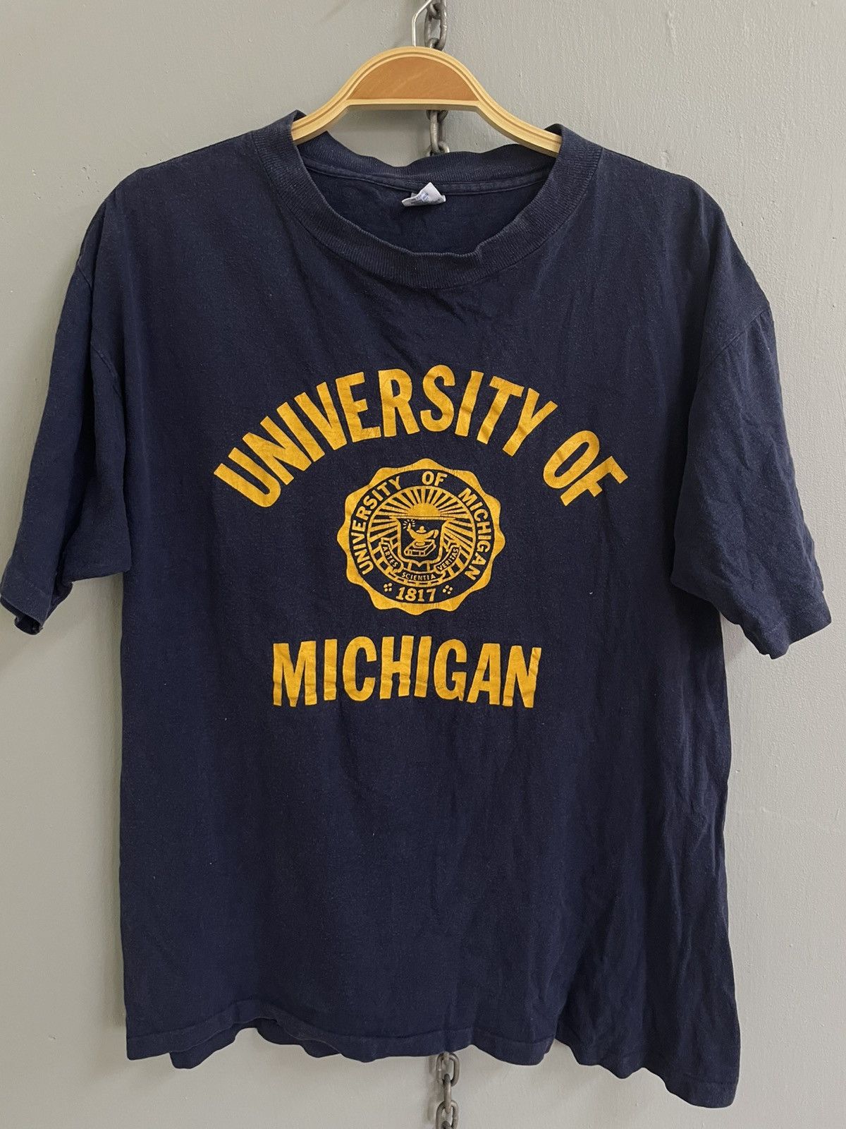 Vintage Vintage 70s University Of Michigan t shirt Size US L / EU 52-54 / 3 - 3 Thumbnail