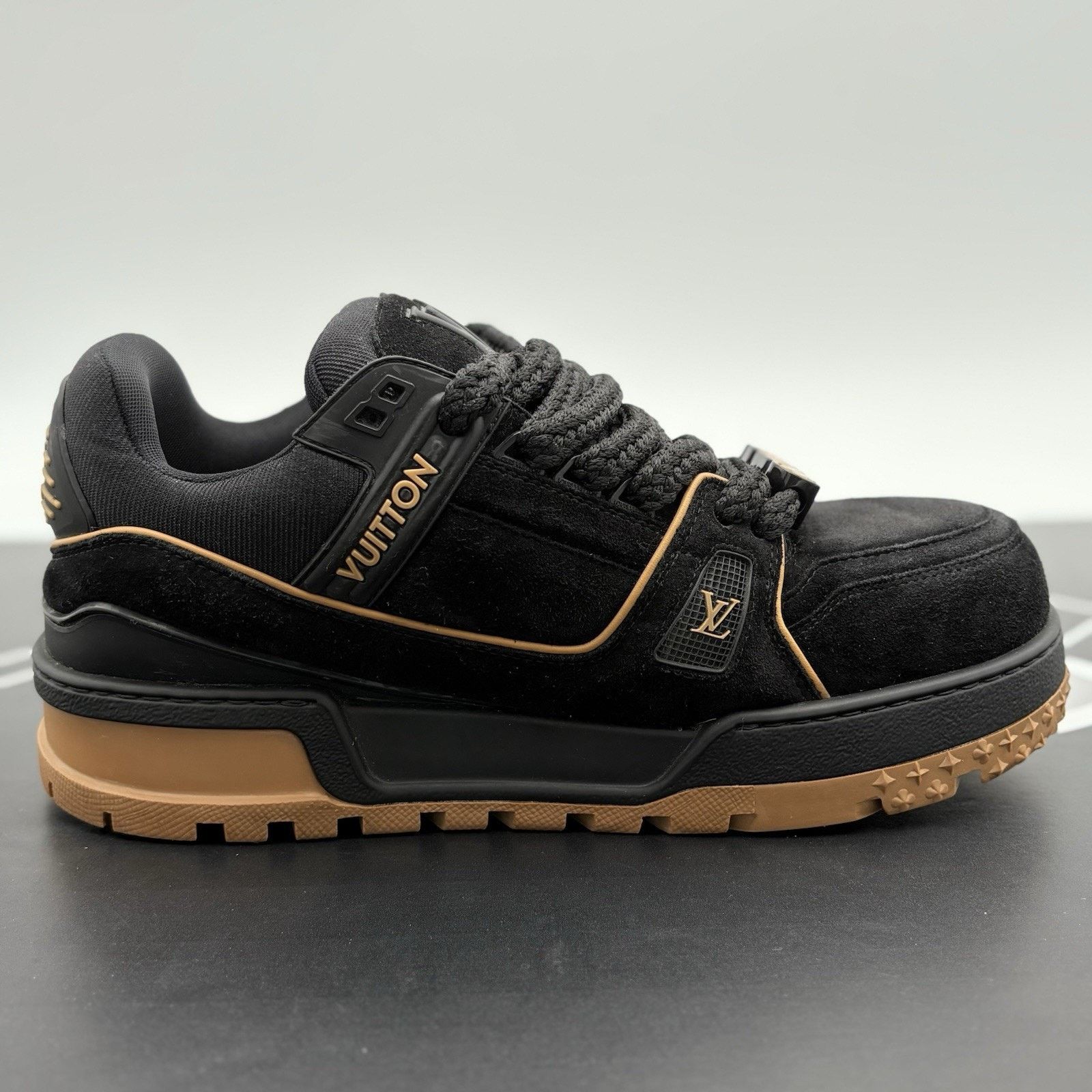 Louis Vuitton 9.5-10 Louis Vuitton Suede Maxi ' Black Brown ' | GOOD COND! Size US 9.5 / EU 42-43 - 10 Thumbnail