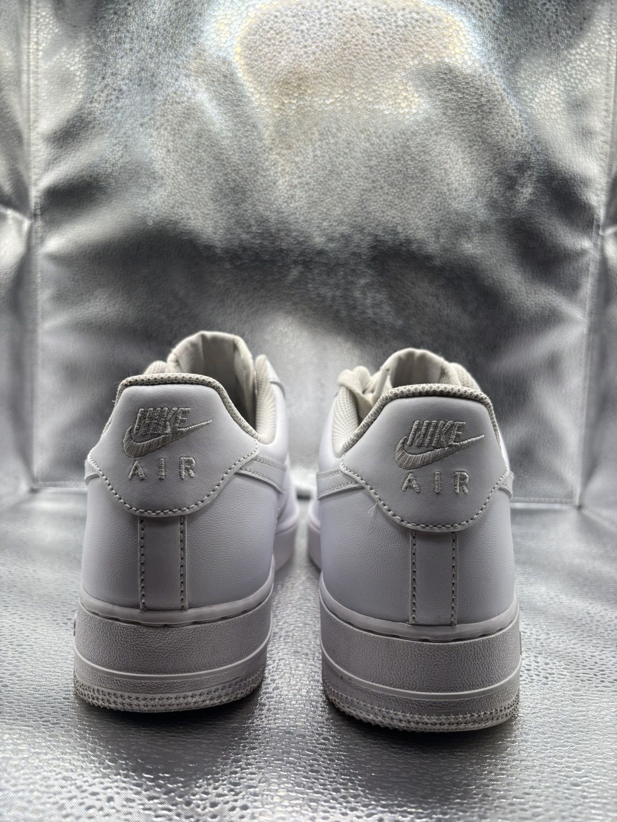 Nike Air Force 1 low triple white Size US 10 / EU 43 - 4 Thumbnail