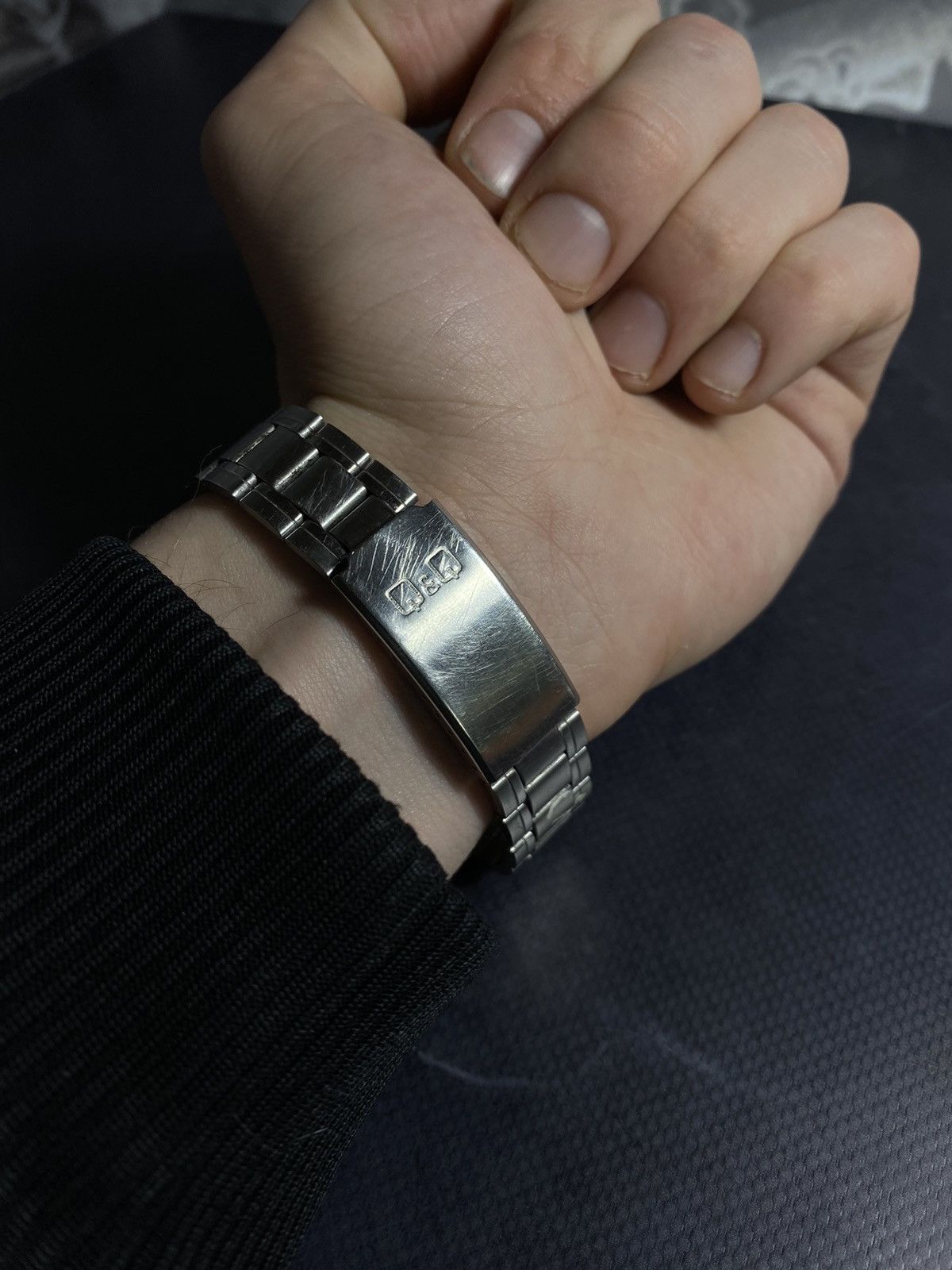 Jewelry Q&Q Quartz Rectangular Watch – Classic Appeal Japanese Brand Size ONE SIZE - 6 Thumbnail