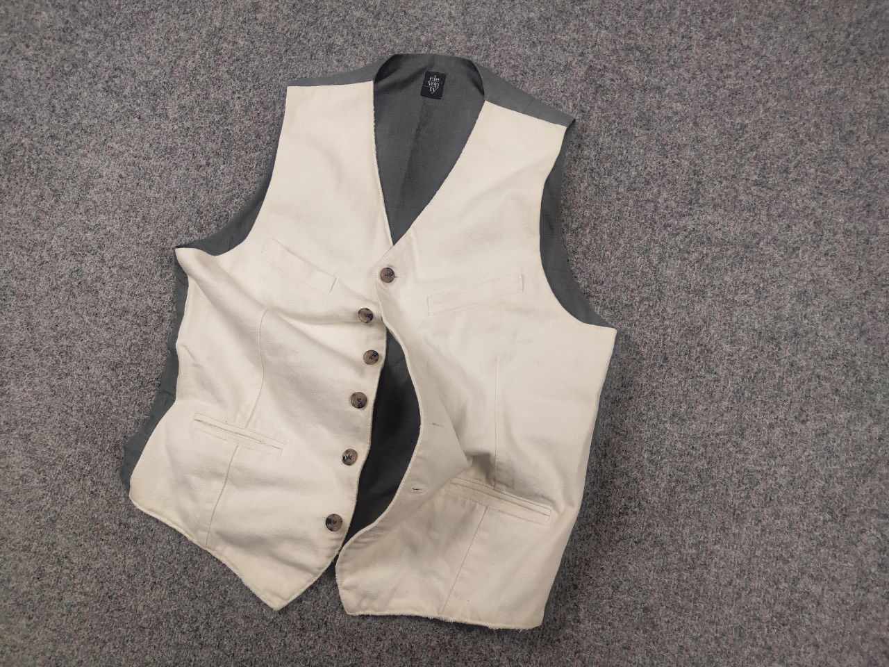 Eleventy Eleventy Milano Design classic beige vest combined fabric Size US M / EU 48-50 / 2 - 3 Thumbnail