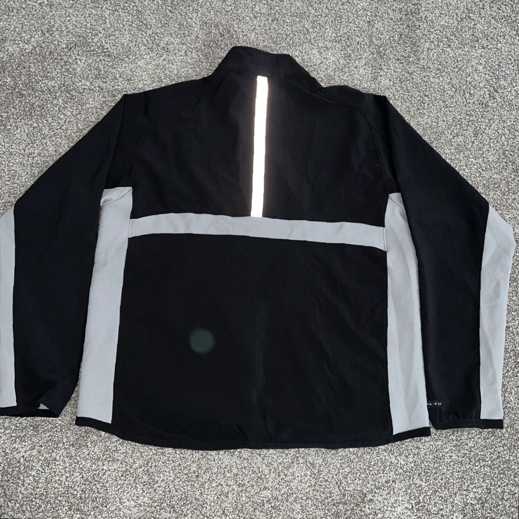 Nike Nike Mens Pullover Half Zip Black Medium Size US M / EU 48-50 / 2 - 4 Thumbnail
