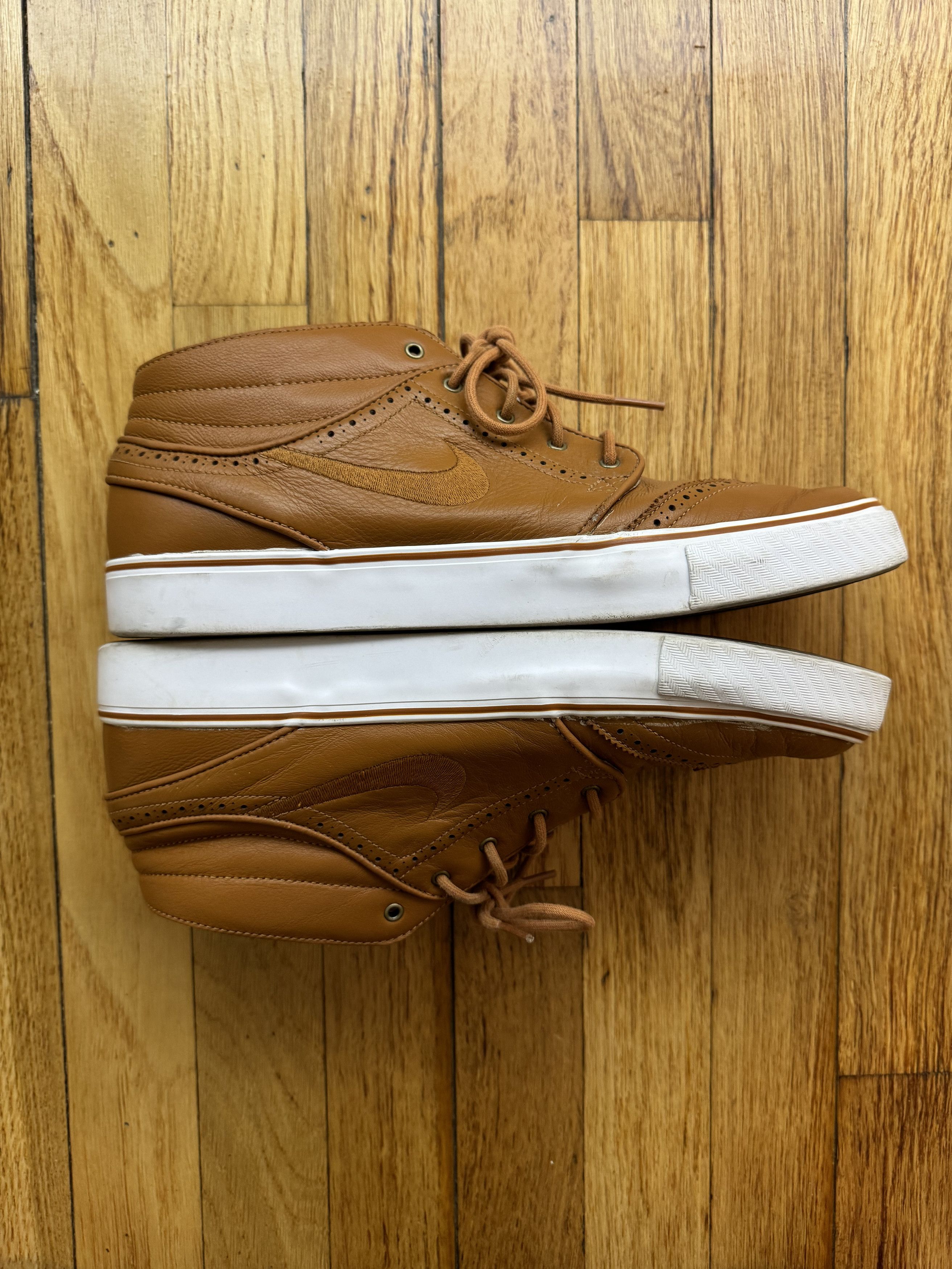 Nike Nike SB Zoom Janoski Mid Premium Brogue Chestnut Size US 10.5 / EU 43-44 - 1 Thumbnail