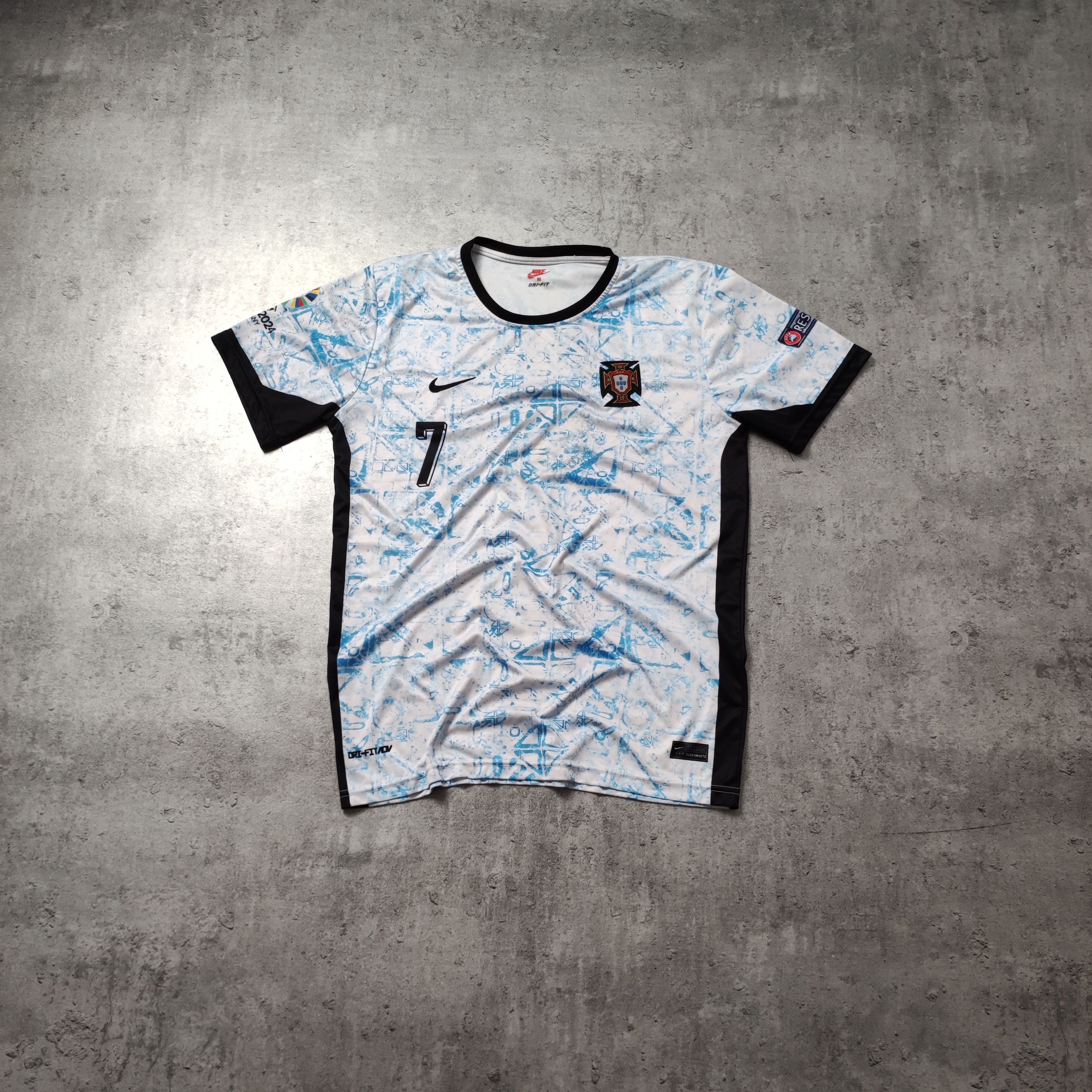 Nike RARE CR7 #7 Cristiano Ronaldo Speed Nike Portugal Jersey Size US M / EU 48-50 / 2 - 2 Thumbnail