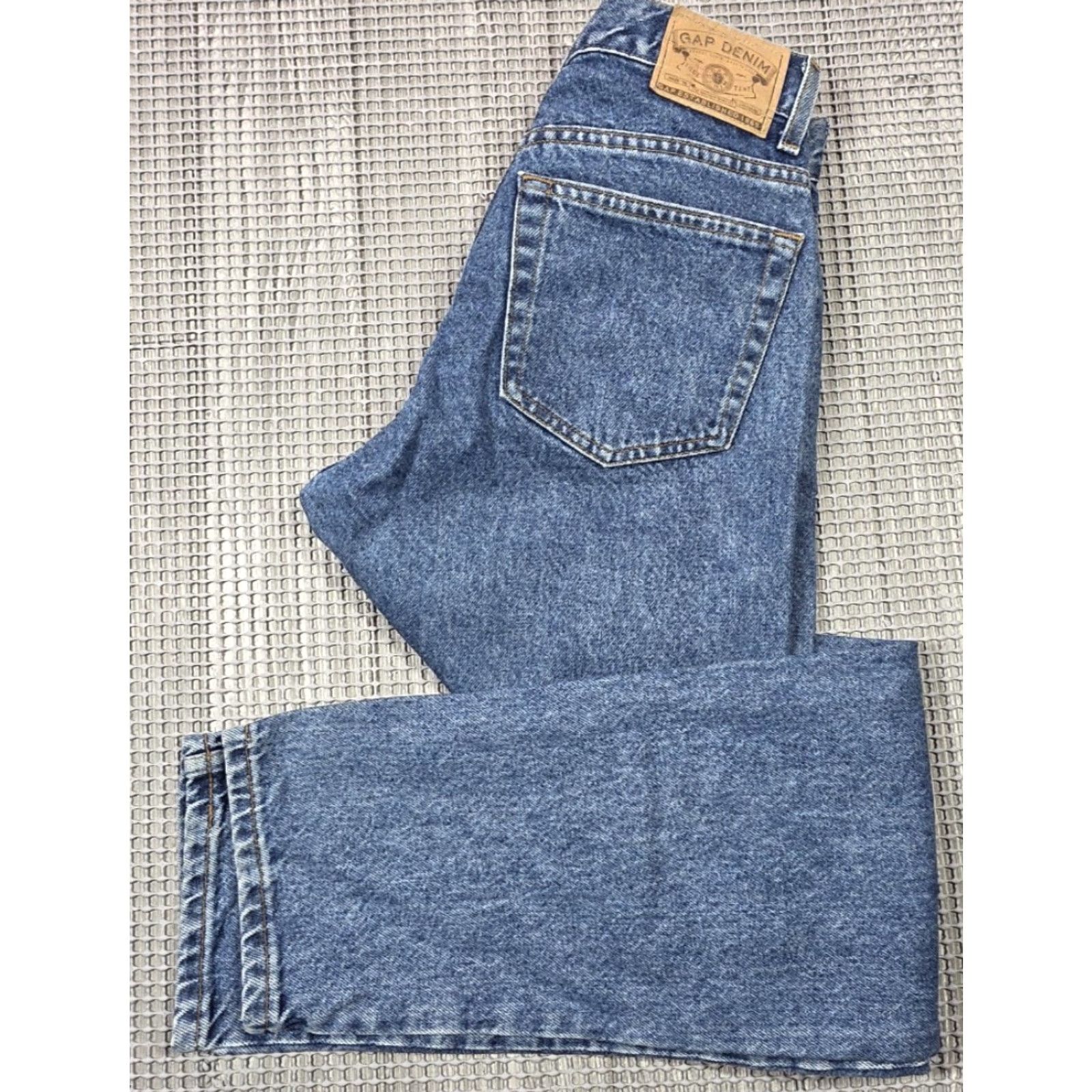 Gap VINTAGE Gap Jeans Mens 28x32 Medium Wash Straight High Waist Regular Blue 90s USA Jeans Size US 28 / EU 44 - 2 Thumbnail