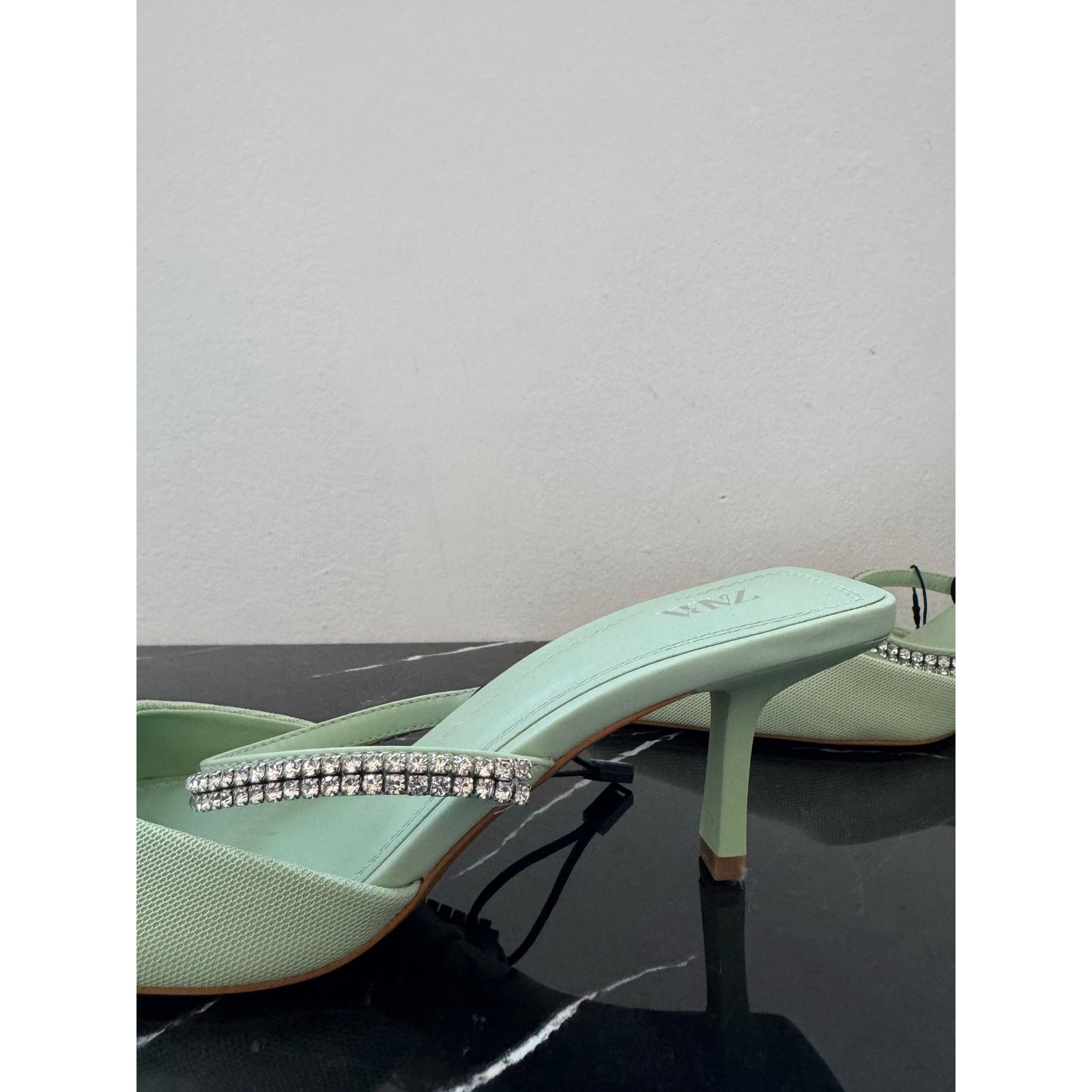 Zara Zara Pistachio Pastel Pointed-toe Mule Kitten Heels Size US 9 / IT 39 - 8 Thumbnail