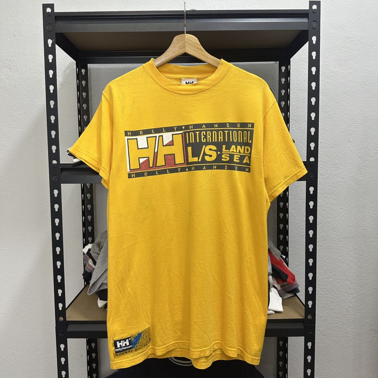 Helly Hansen × Vintage Rare Helly Hansen Tee Size US M / EU 48-50 / 2 - 1 Thumbnail