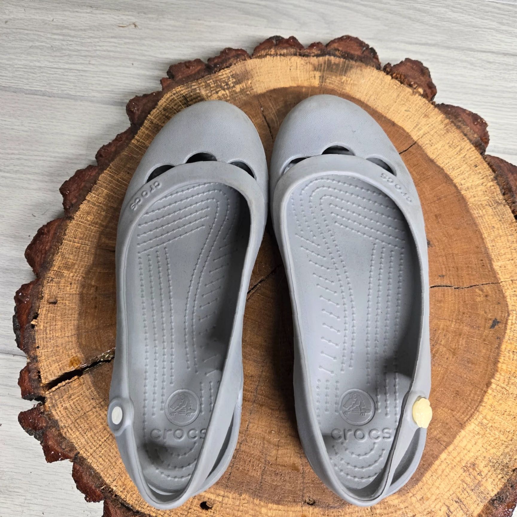 Crocs Crocs Sandals Women Slip-On Size 8 Gray Solid Size US 8 / IT 38 - 5 Thumbnail