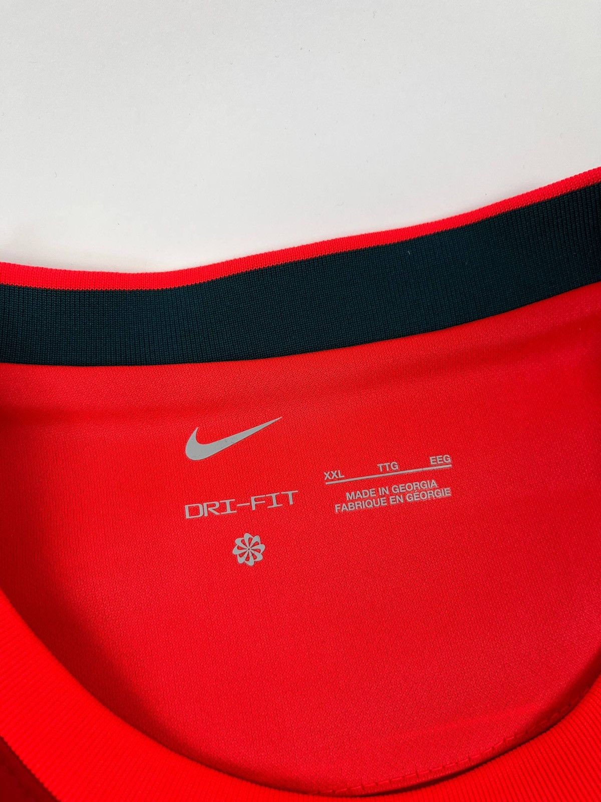 Nike Liverpool FC Jersey 2021-22 Nike Home ShirtXXL PremierLeague Size US XXL / EU 58 / 5 - 11 Thumbnail