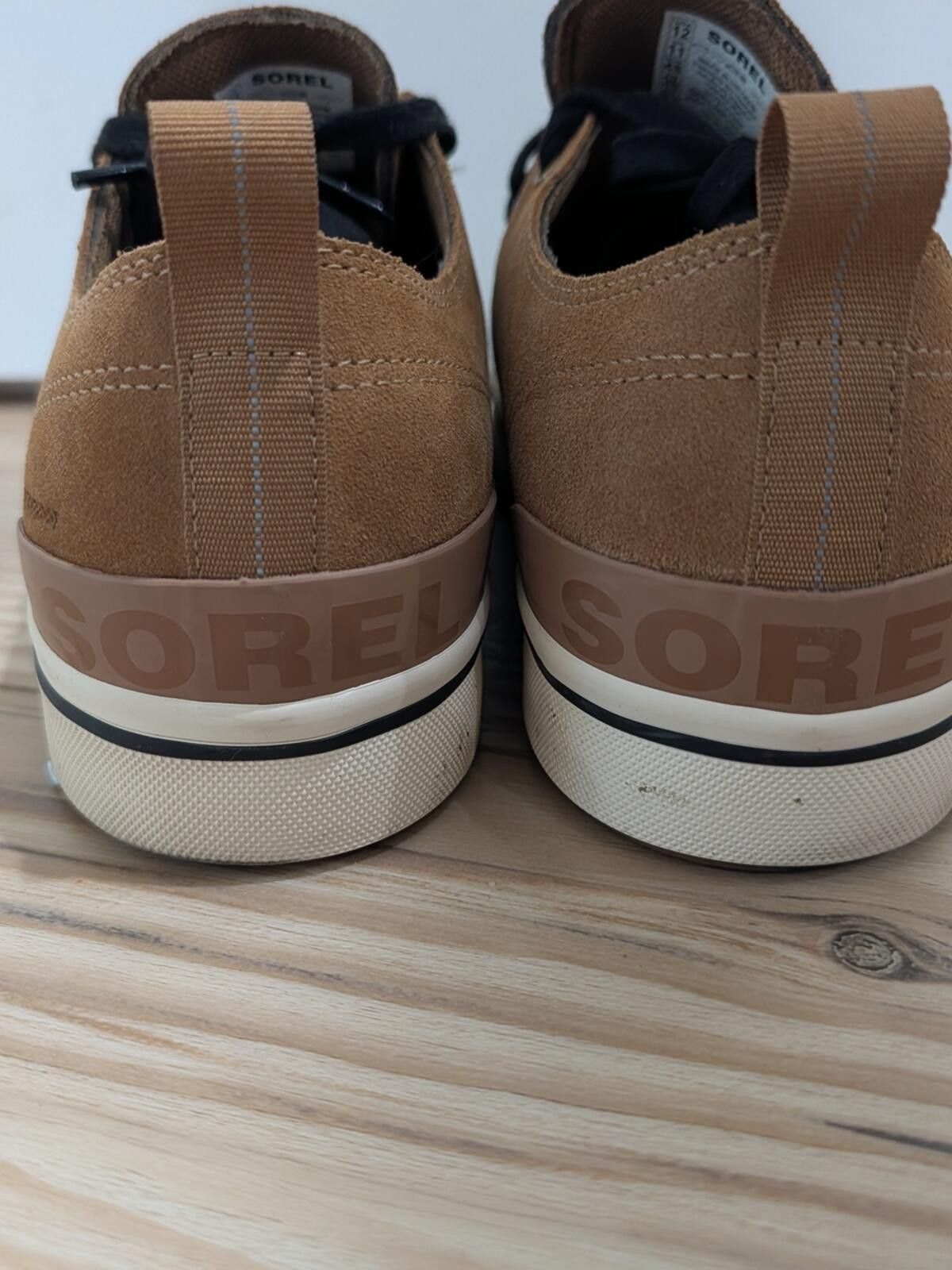 SOREL Sorel Men's Suede Low-Top Sneakers in Tan with Black Laces Size US 12 / EU 45 - 4 Thumbnail