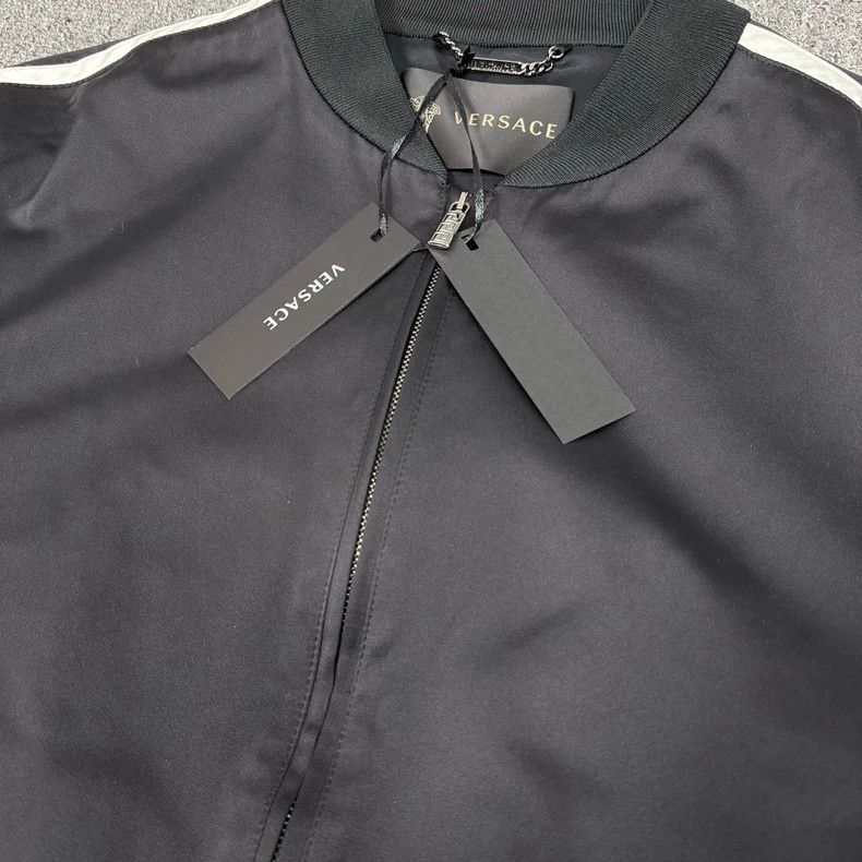 Versace Versace Medusa portrait jacket coat Size M / US 6-8 / IT 42-44 - 3 Thumbnail