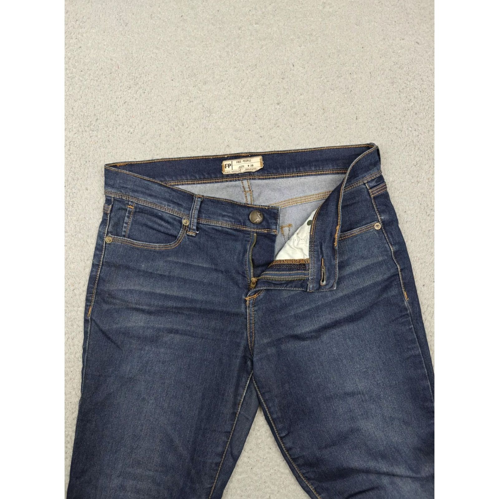 Free People VINTAGE? No. Size 29" - 2 Thumbnail